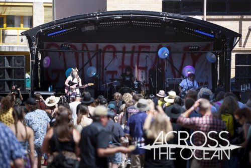 the_sweaty_bettys_yours_and_owls_festival_2023_08