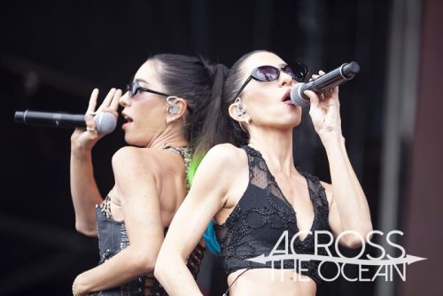 the_veronicas_yours_and_owls_2025_02