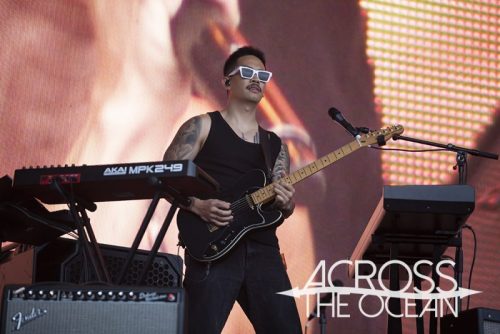 the_veronicas_yours_and_owls_2025_06