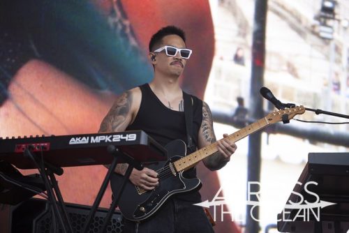 the_veronicas_yours_and_owls_2025_07