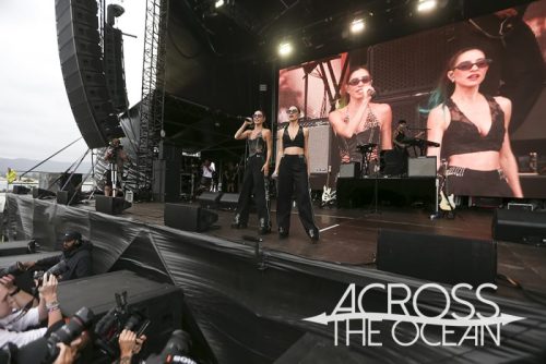 the_veronicas_yours_and_owls_2025_10