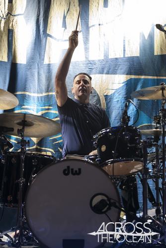 tiger_army_the_metro_02