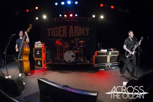 tiger_army_the_metro_14
