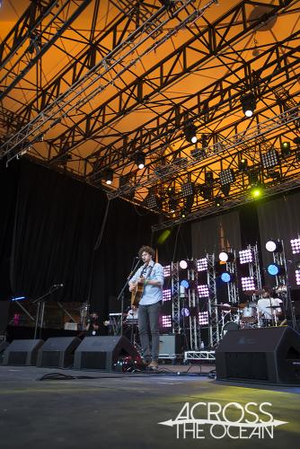 vance_joy_beat_the_drum_01