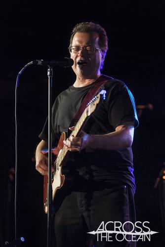 violent_femmes_waves_07