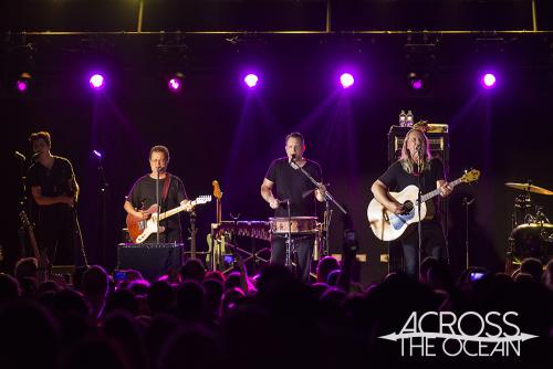 violent_femmes_waves_14