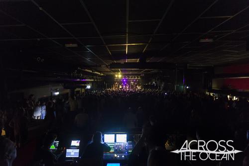 violent_femmes_waves_15