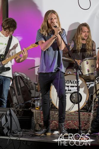 waxhead_the_world_bar_21