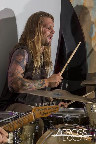 waxhead_the_world_bar_25