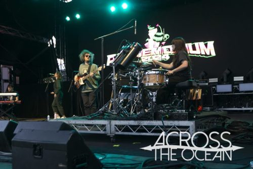 wheatus_pandemonium_rocks_24_13