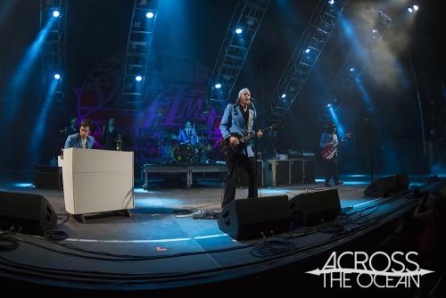 you_am_i_a_day_on_the_green_14