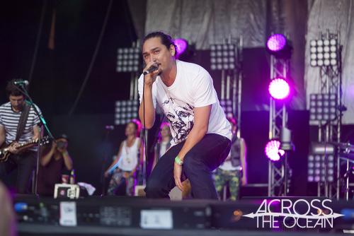 you_am_i_beat_the_drum_05