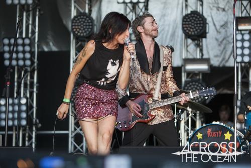 you_am_i_beat_the_drum_09