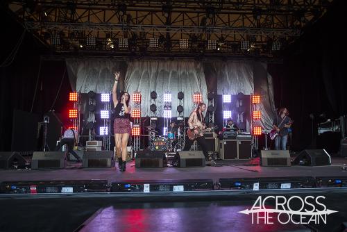 you_am_i_beat_the_drum_12